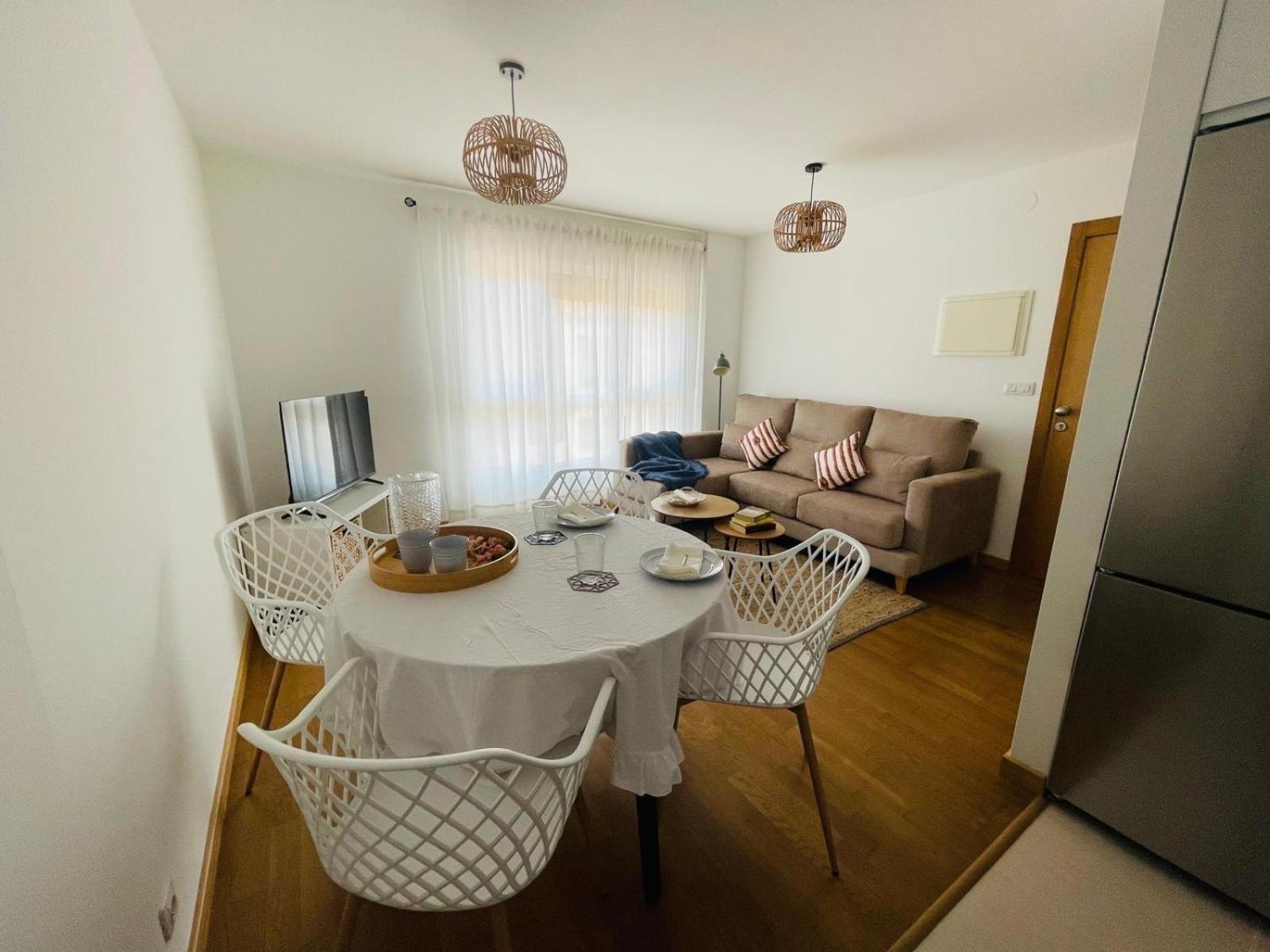 Apartamento Beirada 1 En Porto De Portocubelo Con Parking Lira  Kültér fotó